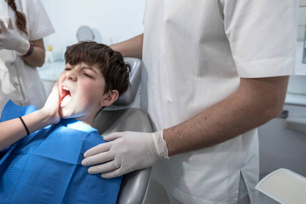 Best Dentist for Tooth Abscess  in Lafayette, CO